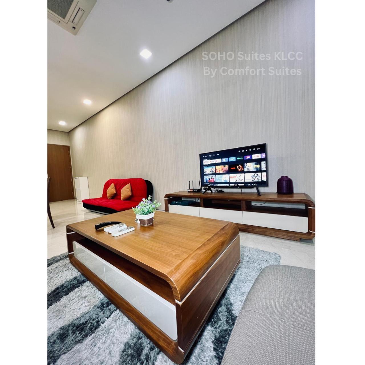 Soho Suites Klcc By Comfort Suites Kuala Lumpur Bagian luar foto