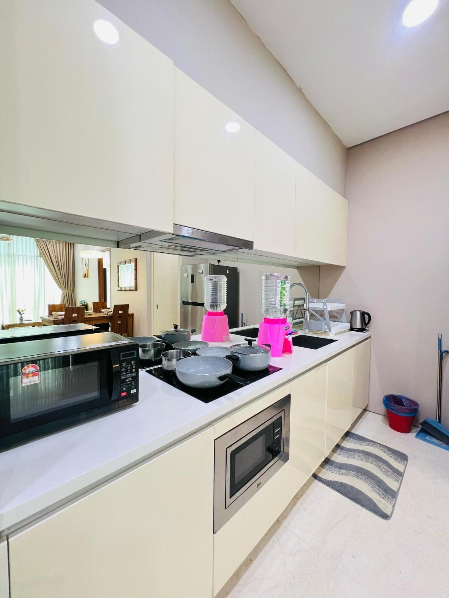 Soho Suites Klcc By Comfort Suites Kuala Lumpur Bagian luar foto