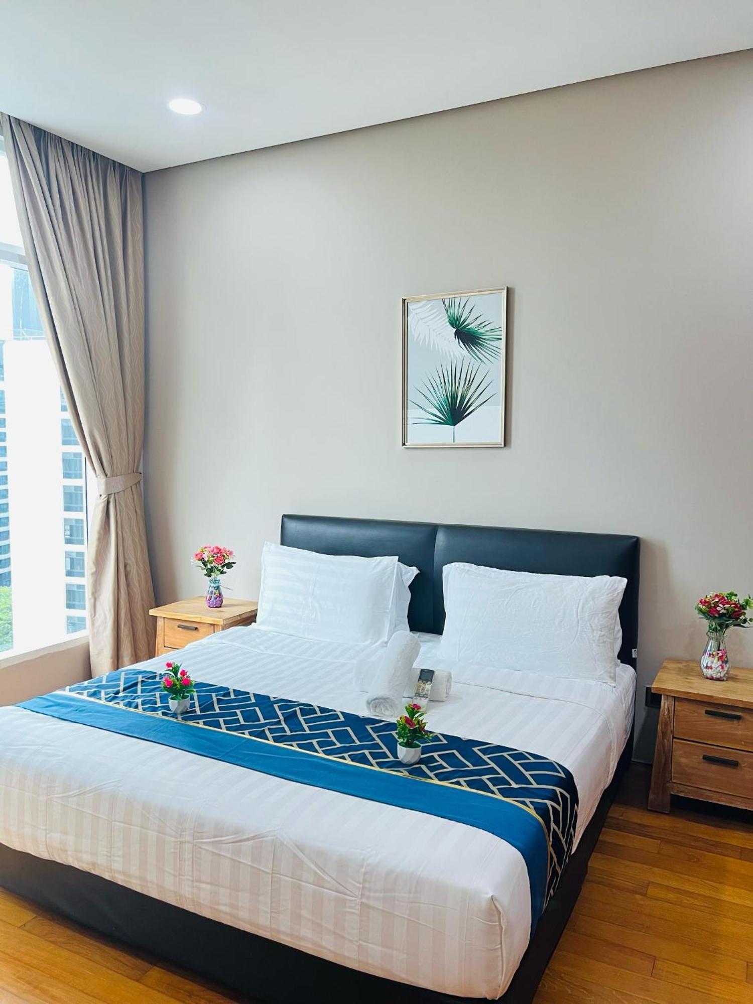 Soho Suites Klcc By Comfort Suites Kuala Lumpur Bagian luar foto
