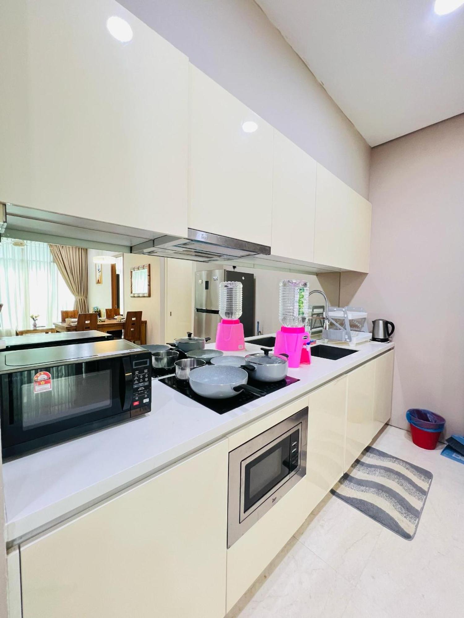 Soho Suites Klcc By Comfort Suites Kuala Lumpur Bagian luar foto
