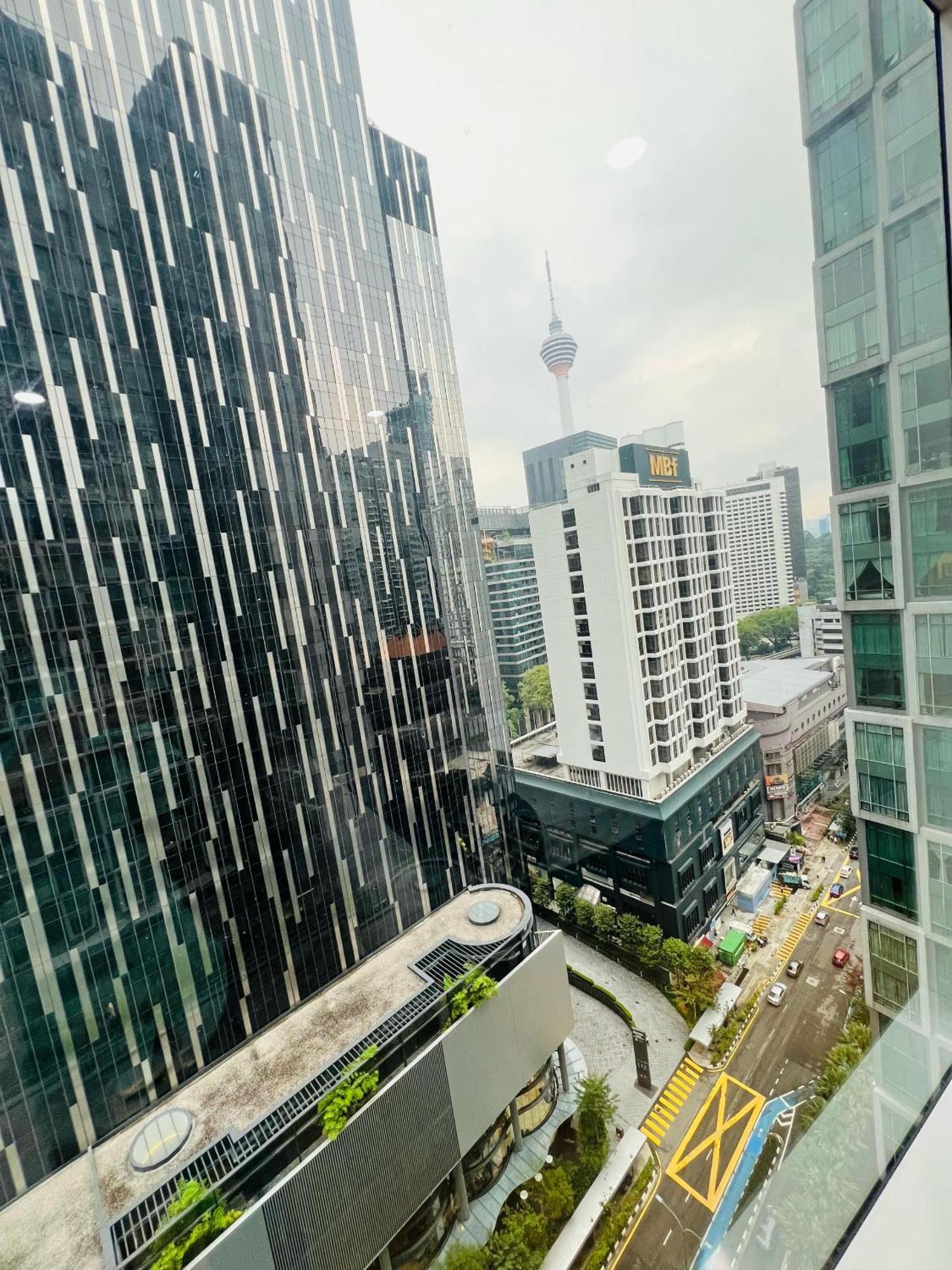Soho Suites Klcc By Comfort Suites Kuala Lumpur Bagian luar foto