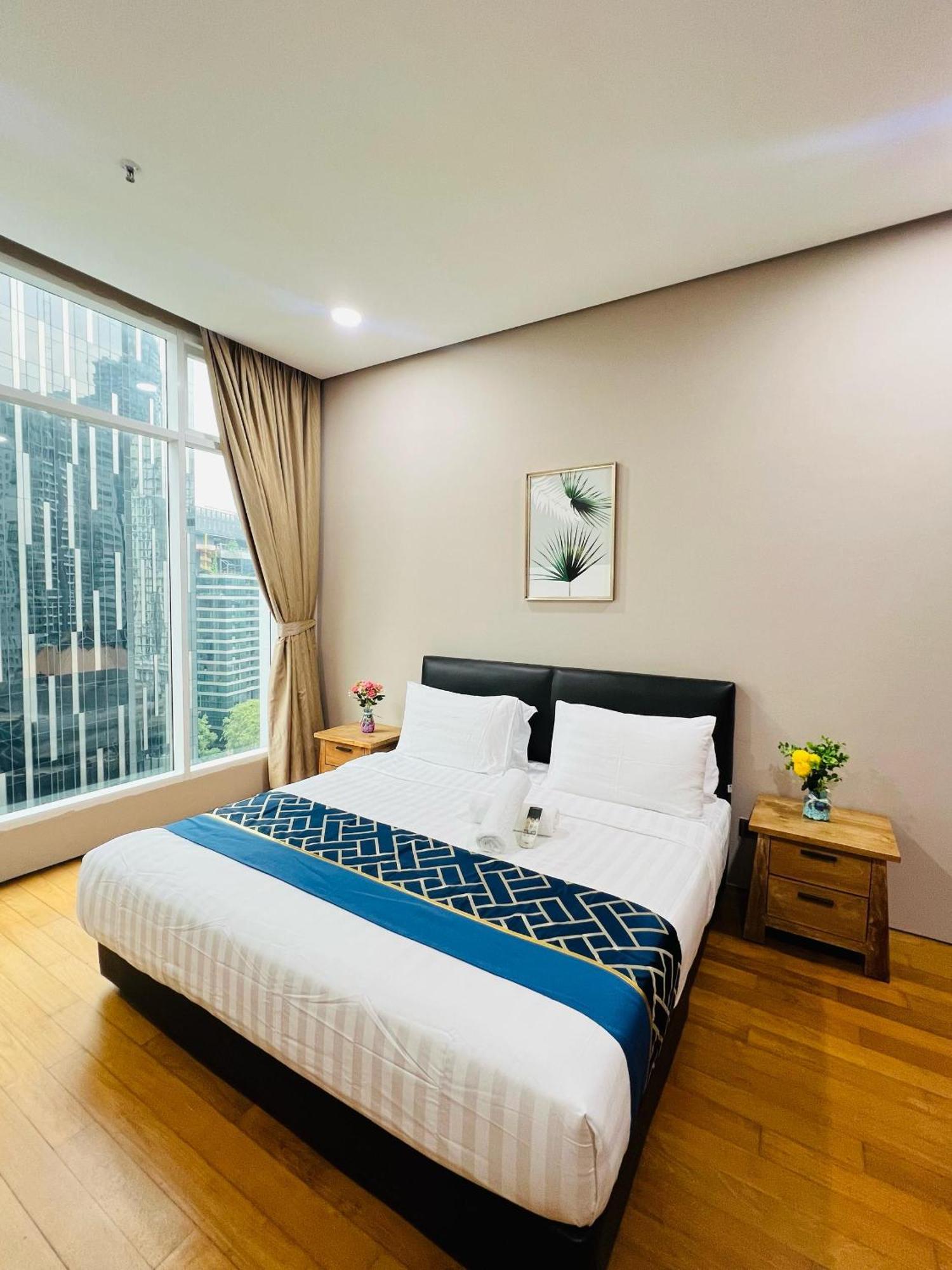 Soho Suites Klcc By Comfort Suites Kuala Lumpur Bagian luar foto