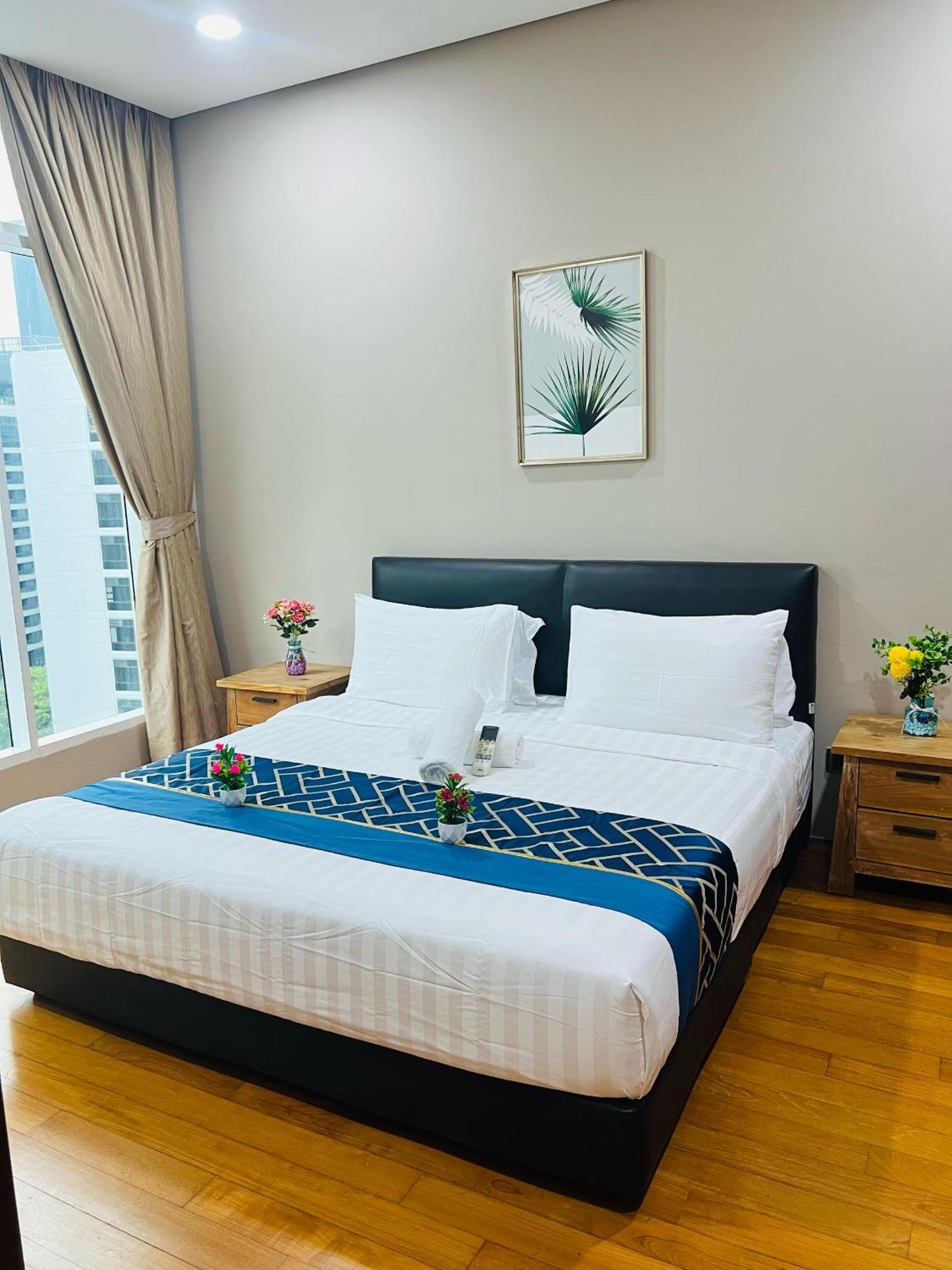 Soho Suites Klcc By Comfort Suites Kuala Lumpur Bagian luar foto